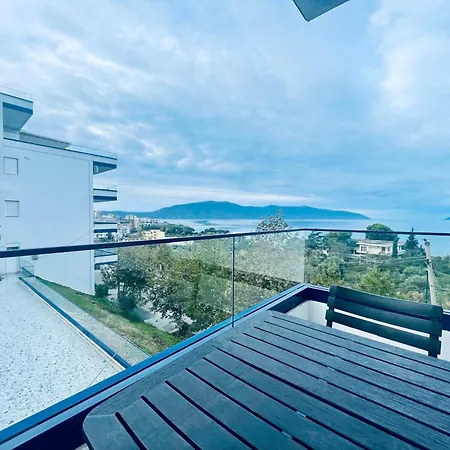 Infinity And Panoramic Sea View Appartement Vlorë